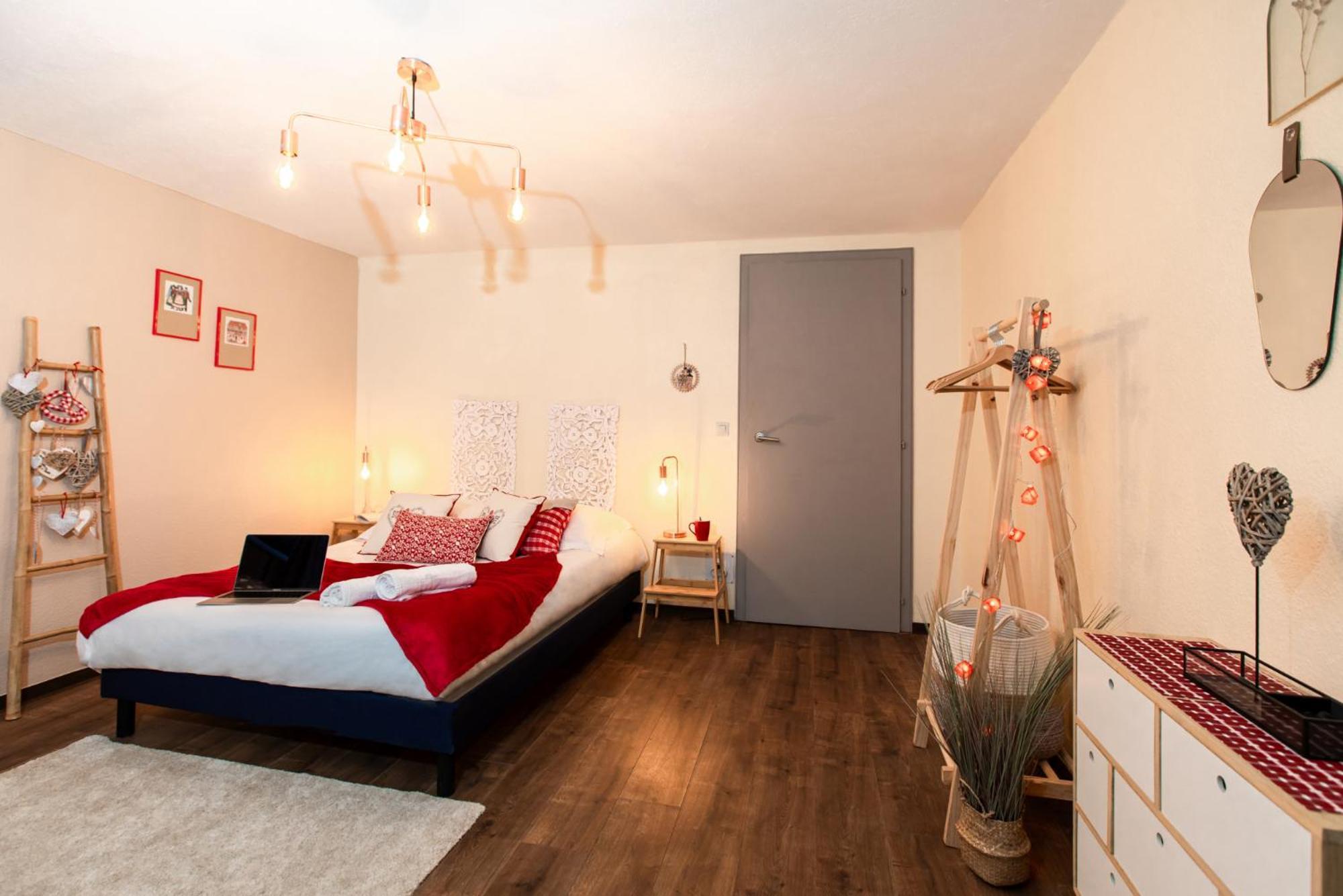 Centre Ville - L'Evidence - Parking Colmar Room photo